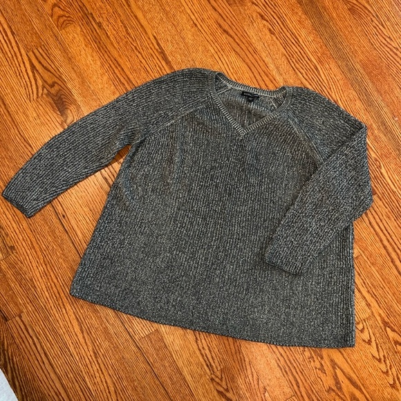 Eileen Fisher Women’s Sweater - Picture 3 of 4